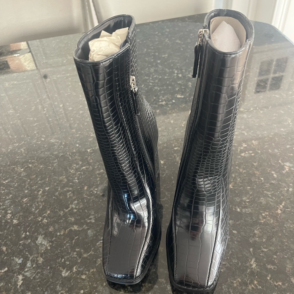 Women’s boots